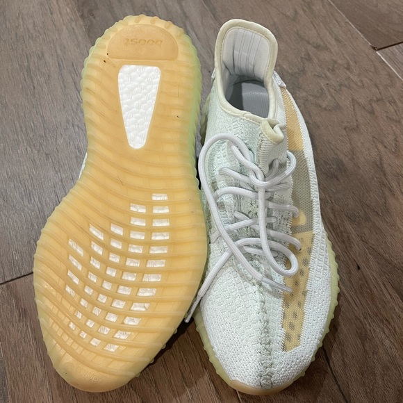 🔥WORN ONCE🔥 Yeezy Boost “HyperSpace Grey” size 11 - Picture 3 of 6